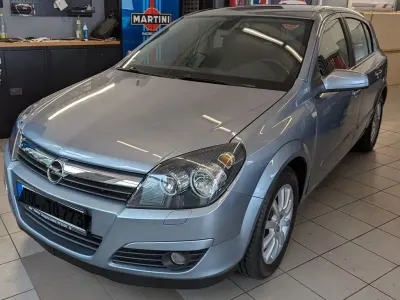 Brugt Opel Astra 125 HK (91 kW) 2004 Sølv Sedan