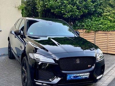 Usado Jaguar F-Pace S 300 HP (220 kW) 2019 Preto SUV