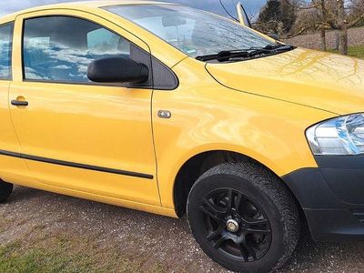 Gebraucht VW Fox 75 PS (55 kW) 2007 Gelb Kleinwagen