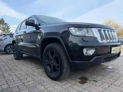 Gebraucht Jeep Grand Cherokee Overland 241 PS (177 kW) 2012 Schwarz SUV