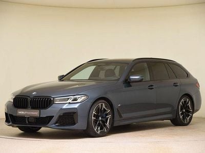 Gebraucht BMW 530 M Sport 286 PS (210 kW) 2024 Blau Kombi