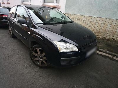 Usata Ford Focus 115 CV (84 kW) 2005 Blu Coupé