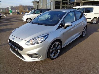 Usata Ford Fiesta Active 140 CV (102 kW) 2019 Rosso Utilitaria