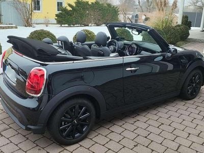 Gebraucht Mini Cooper Cabriolet Classic 136 PS (100 kW) 2023 Schwarz Cabrio