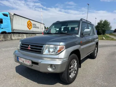 Gebraucht Mitsubishi Pajero Intense 114 PS (83 kW) 2004 Silber SUV