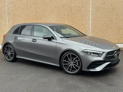 Gebraucht Mercedes A200 Style 163 PS (119 kW) 2025 Grau Limousine