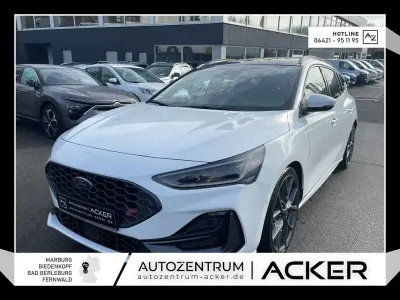 Gebraucht Ford Focus ST 280 PS (205 kW) 2024 Frostweiß (weiss) Kombi