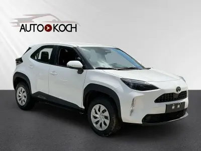 Gebraucht Toyota Yaris Cross Business Edition 116 PS (85 kW) 2025 Weiß SUV
