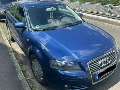 Gebraucht Audi A3 102 PS (75 kW) 2006 Blau Kleinwagen