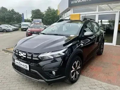 Gebraucht Dacia Sandero Expression 91 PS (66 kW) 2023 Schwarz Kleinwagen