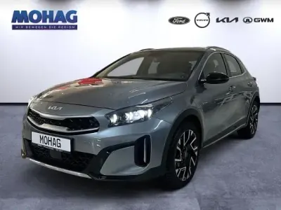 Używany Kia XCeed Spirit 105 KM (77 kW) 2023 Srebrny SUV