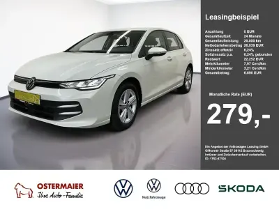 Gebraucht VW Golf VIII Life 150 PS (110 kW) 2024 Weiß Limousine