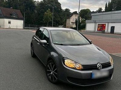 Gebraucht VW Golf VI 105 PS (77 kW) 2010 Andere farben Kleinwagen