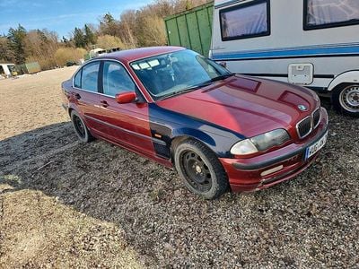 Second-hand BMW 323 170 CP (125 kW) 1998 Roșu Berlinǎ