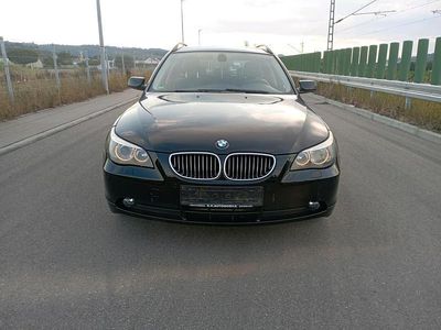 BMW 523