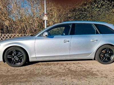 Grau Gebraucht 2010 Audi A4 Ambiente Kombi | 8.200 € (Etwas zu teuer)