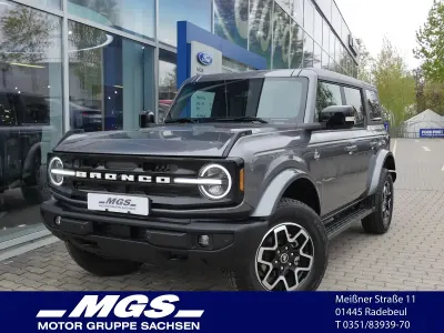 Nowe Ford Bronco Outer Banks 335 KM (246 kW) 2026 Szary SUV