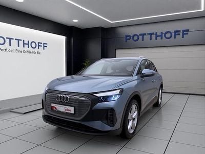 Gebraucht Audi Q4 e-tron Basis 125 kW (170 PS) 2022 Geysirblau metallic SUV