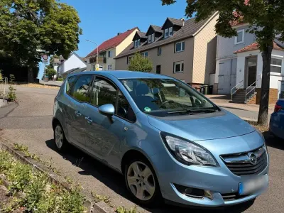 Gebraucht Opel Meriva 120 PS (88 kW) 2014 Blau Van / Kleinbus