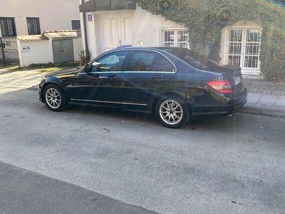 Gebraucht Mercedes C200 Avantgarde 184 PS (135 kW) 2008 Schwarz Limousine