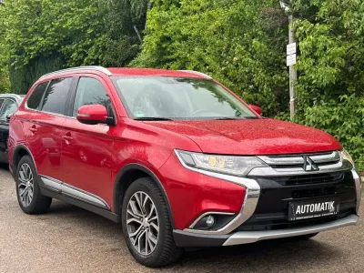 Gebraucht Mitsubishi Outlander Edition 150 PS (110 kW) 2017 Rot SUV