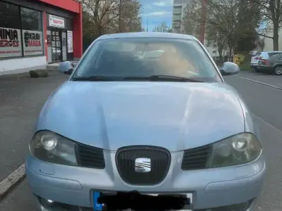 Second-hand Seat Ibiza 101 CP (74 kW) 2004 Albastru Hatchback