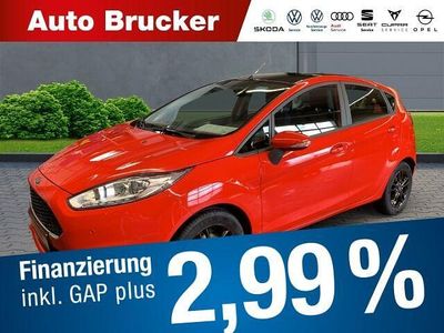 Gebraucht Ford Fiesta Celebration 101 PS (74 kW) 2017 Rot Kleinwagen