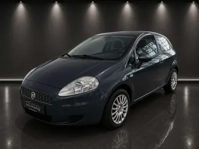 Gebraucht Fiat Grande Punto Dynamic 77 PS (56 kW) 2009 Grau Kleinwagen