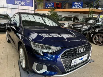 Gebraucht Audi A3 Advanced 150 PS (110 kW) 2022 Blau Limousine