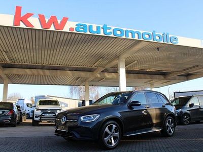 Grau Gebraucht 2022 Mercedes GLC400d AMG SUV | 33.900 € (Fairer Preis)