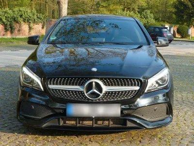 Gebraucht Mercedes CLA220 Shooting Brake AMG line 177 PS (130 kW) 2016 Schwarz Kombi