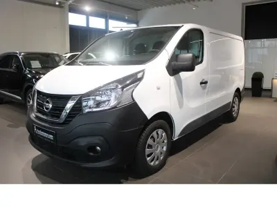Usata Nissan NV300 145 CV (106 kW) 2021 Bianco Furgone