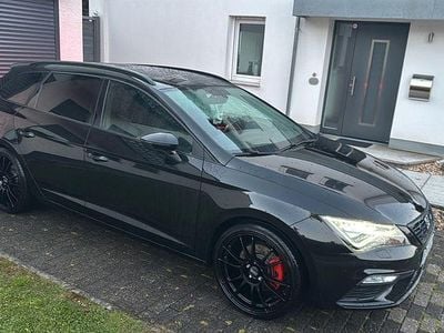 Gebraucht Seat Leon ST FR 190 PS (139 kW) 2019 Schwarz Kombi
