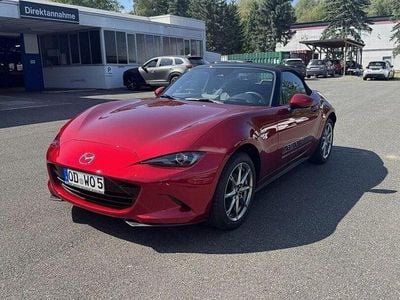 Usata Mazda MX5 Exclusive-Line 132 CV (97 kW) 2025 Rosso Cabrio