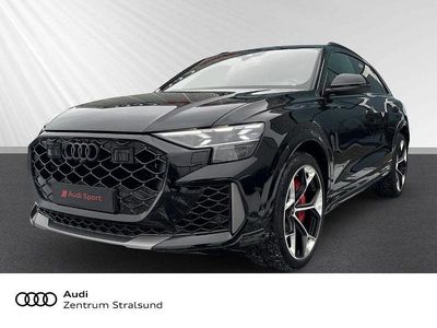 Neu Audi RS Q8 Performance 640 PS (470 kW) 2026 Schwarz SUV