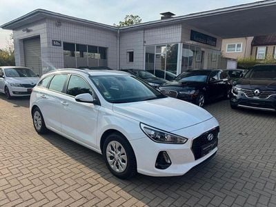 Usata Hyundai i30 Select 120 CV (88 kW) 2017 Bianco Station wagon