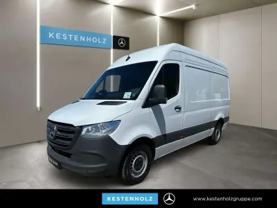 Używany Mercedes Sprinter 170 KM (125 kW) 2025 Biały Van