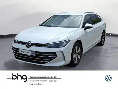 Gebraucht VW Passat Business 150 PS (110 kW) 2025 Weiß Kombi