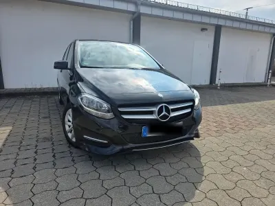 Brugt Mercedes B180 122 HK (89 kW) 2014 Sort MPV