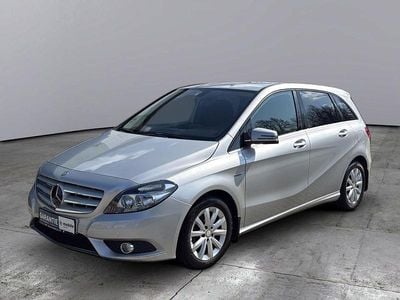 Second-hand Mercedes B180 122 CP (89 kW) 2012 Argintiu Monovolum