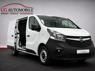 Gebraucht Opel Vivaro 120 PS (88 kW) 2019 Weiß Van / Kleinbus