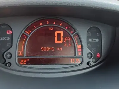 Gebraucht Renault Modus Dynamique 75 PS (55 kW) 2007 Rot Van / Kleinbus