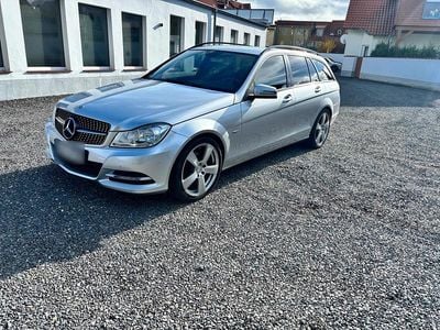Gebraucht Mercedes C180 180 PS (132 kW) 2012 Silber Kombi