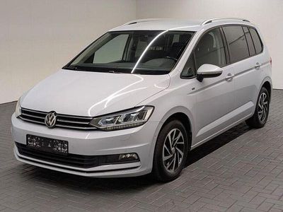 Weisssilbermet. Gebraucht 2018 VW Touran Join Van / Kleinbus | 20.280 € (Fairer Preis)