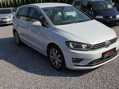 Silber Gebraucht 2017 VW Golf Sportsvan Highline Van / Kleinbus | 9.999 € (Guter Preis)
