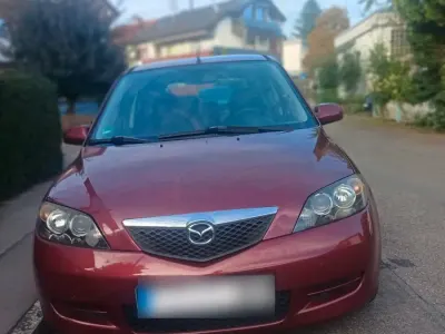 Usata Mazda 2 80 CV (58 kW) 2007 Rosso Utilitaria