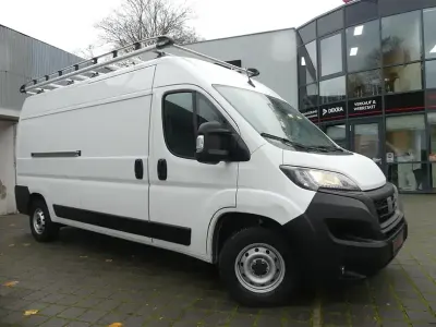 Second-hand Fiat Ducato 140 CP (102 kW) 2023 Alb Van