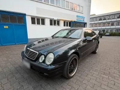 Gebraucht Mercedes CLK230