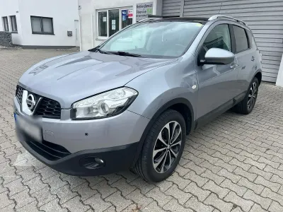Gebraucht Nissan Qashqai 140 PS (102 kW) 2011 Grau SUV