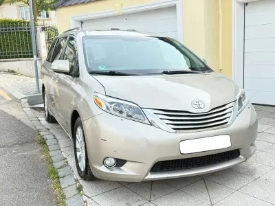 Gebraucht Toyota Sienna Limited 266 PS (195 kW) 2016 Beige Van / Kleinbus